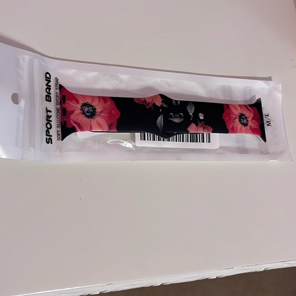 Floral Apple Watch band - Picture 1 of 3